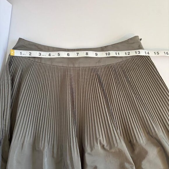 Banana Republic Gray/Silver MIDI SKIRT size 0 - Picture 7 of 8